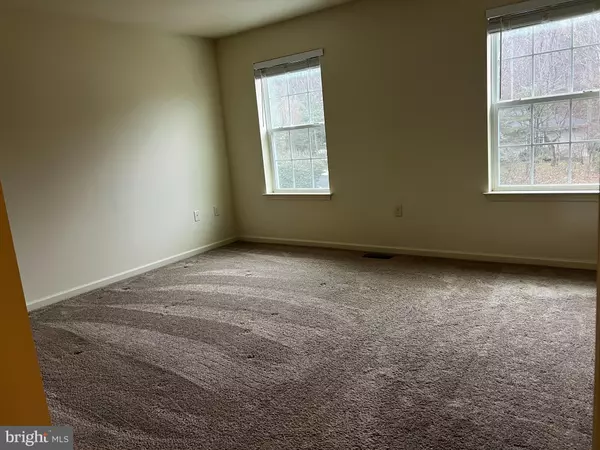 Lancaster, PA 17601,221 BETHEL DR