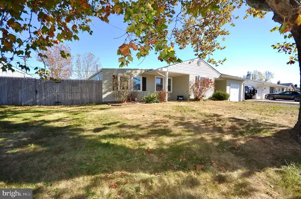 Levittown, PA 19055,22 DISK LN