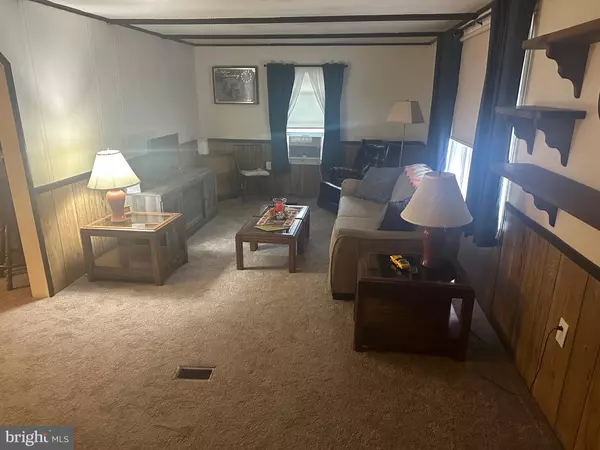 Quakertown, PA 18951,1 CLUBHOUSE