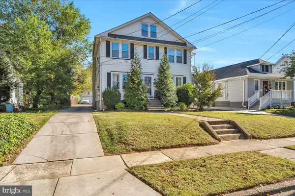 Oaklyn, NJ 08107,207 RICHEY AVE