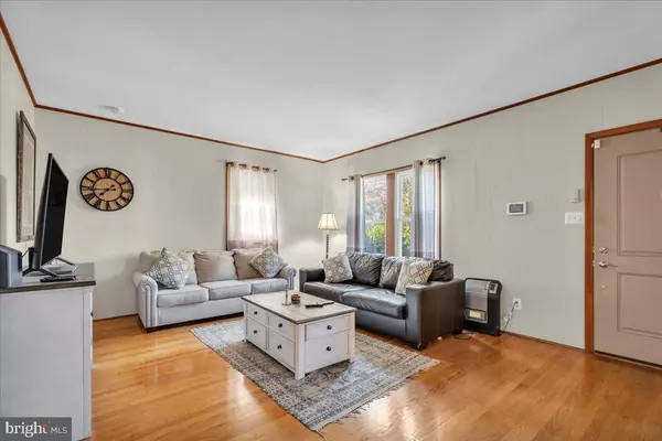 Oaklyn, NJ 08107,207 RICHEY AVE