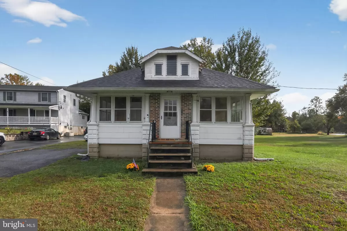 Clayton, NJ 08312,780 W CLAYTON AVE