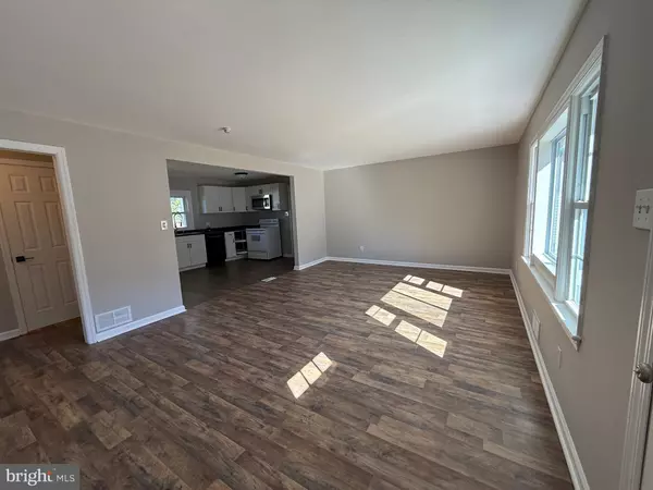 Colonial Beach, VA 22443,187 BROOKS DR