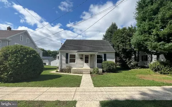 452 OHIO AVE, Chambersburg, PA 17201