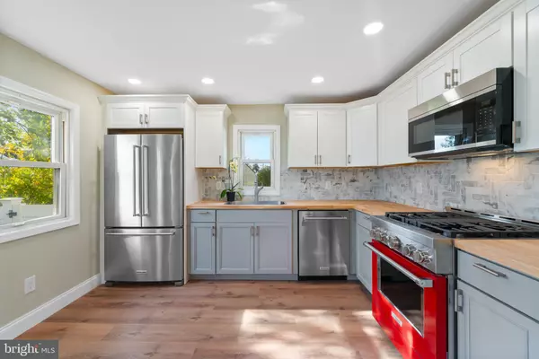 Hamilton, NJ 08610,868 WHITEHORSE HAMILTON SQUARE