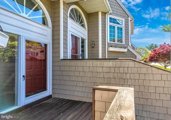 Chesterbrook, PA 19087,8 WELLFLEET LN