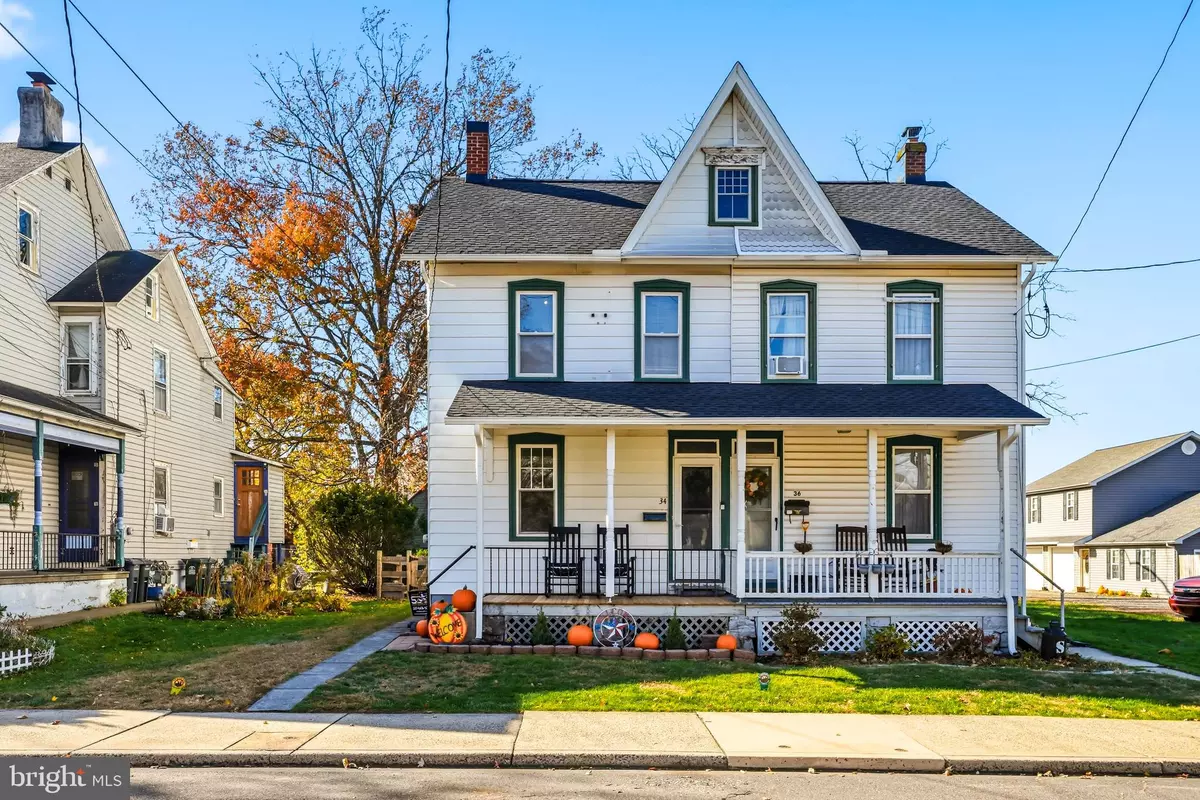 Quakertown, PA 18951,34 N AMBLER ST