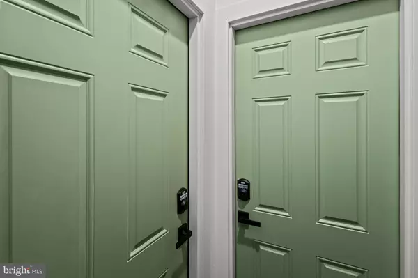 Philadelphia, PA 19132,1337 W RUSH ST