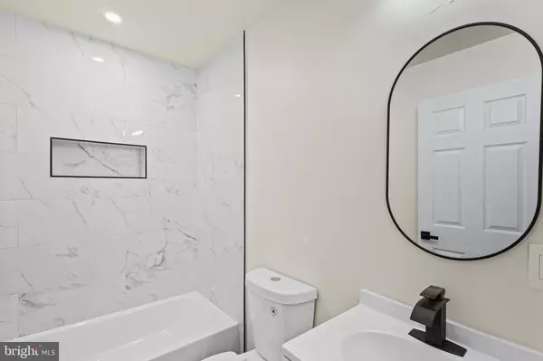 Philadelphia, PA 19132,1337 W RUSH ST