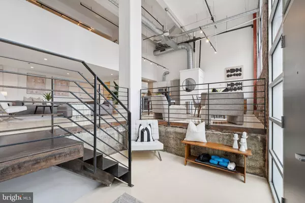 Philadelphia, PA 19123,1234-00 HAMILTON ST #102