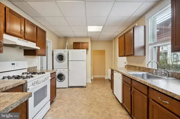 Glenside, PA 19038,535 EAST AVE #1