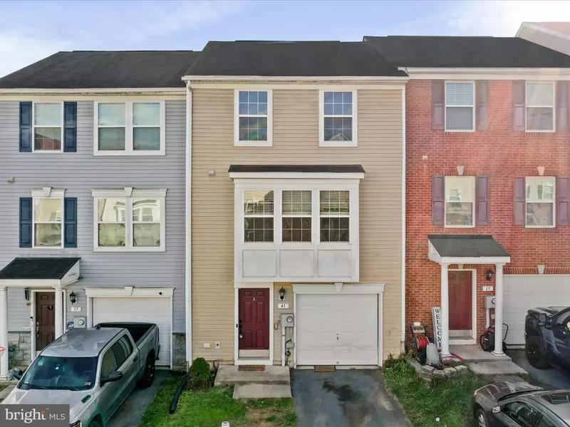 41 VENETIAN CT, Hedgesville, WV 25427