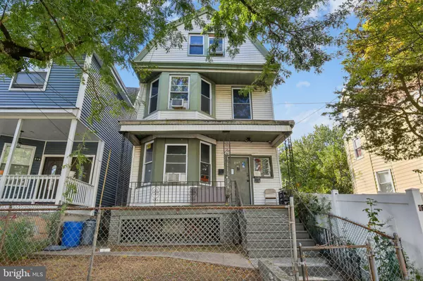 Newark, NJ 07108,847 S 14 ST