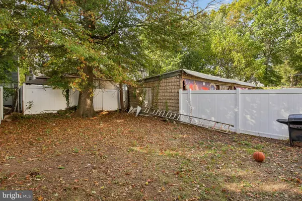 Newark, NJ 07108,847 S 14 ST