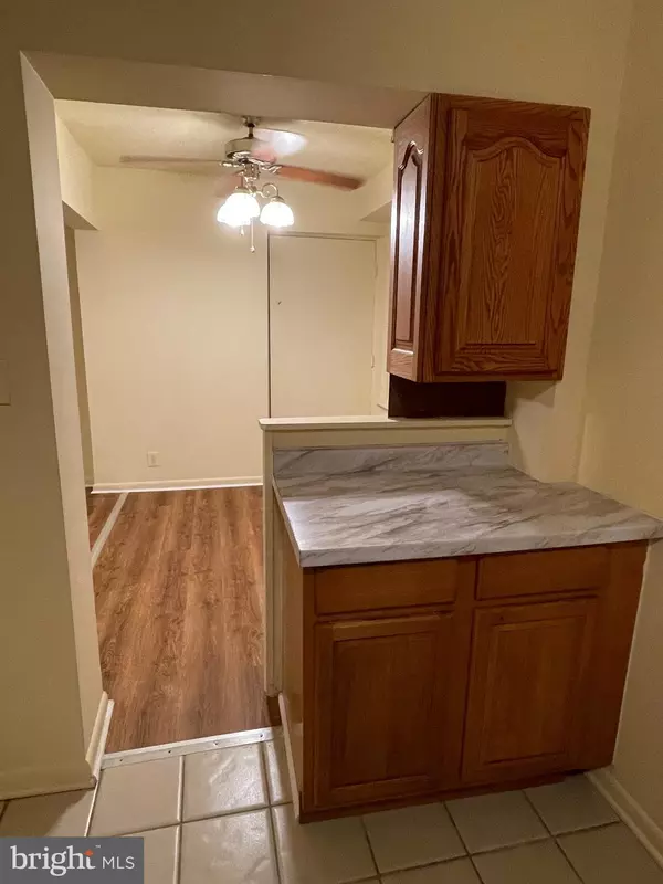 Columbia, MD 21045,9653 WHITEACRE RD #C2