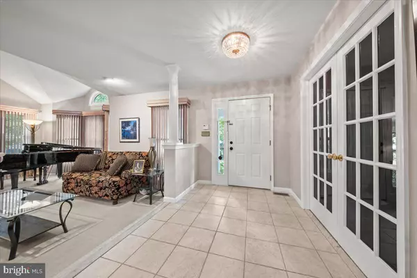 Voorhees, NJ 08043,4 BERKSHIRE DR