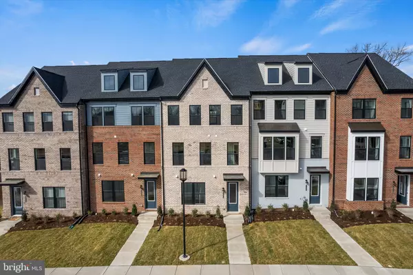 10943 PINNACLE GREEN RD, Upper Marlboro, MD 20774