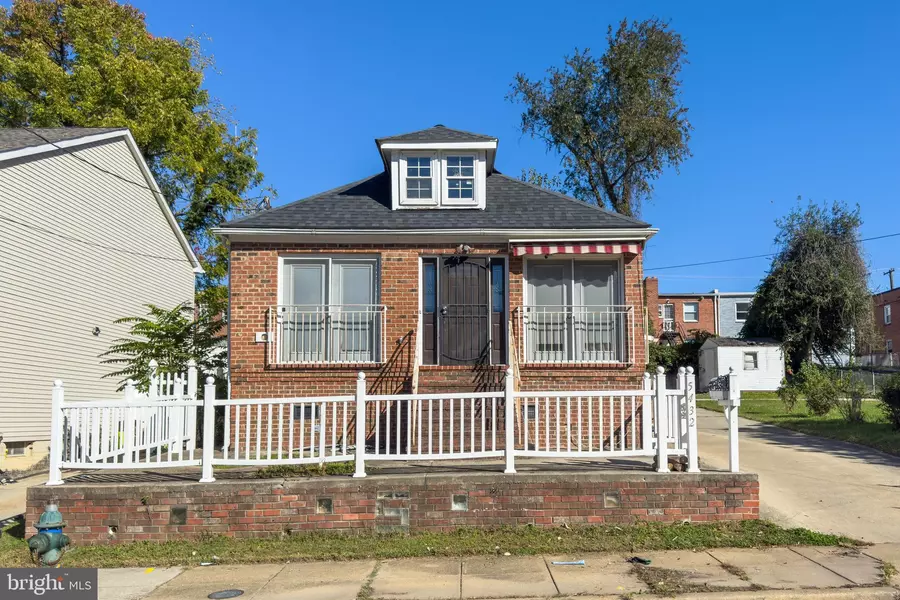 5432 CALL PL SE, Washington, DC 20019