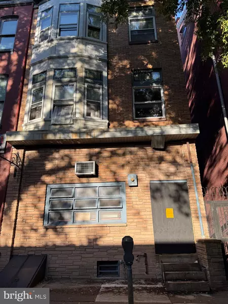 222 N 6TH ST, Reading, PA 19601
