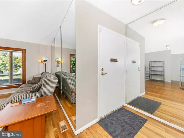 Frederick, MD 21701,104 EVERGREEN CT