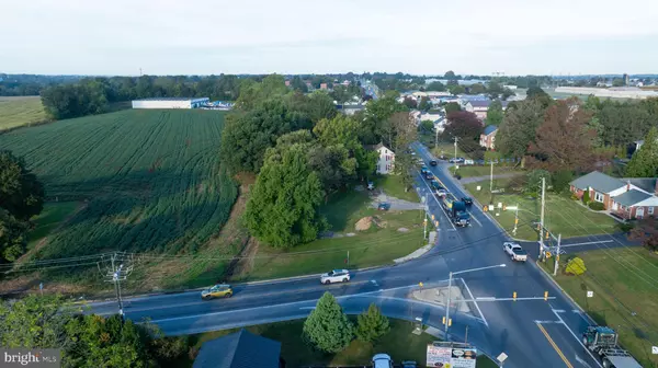 Lancaster, PA 17602,2498 OLD PHILADELPHIA PK