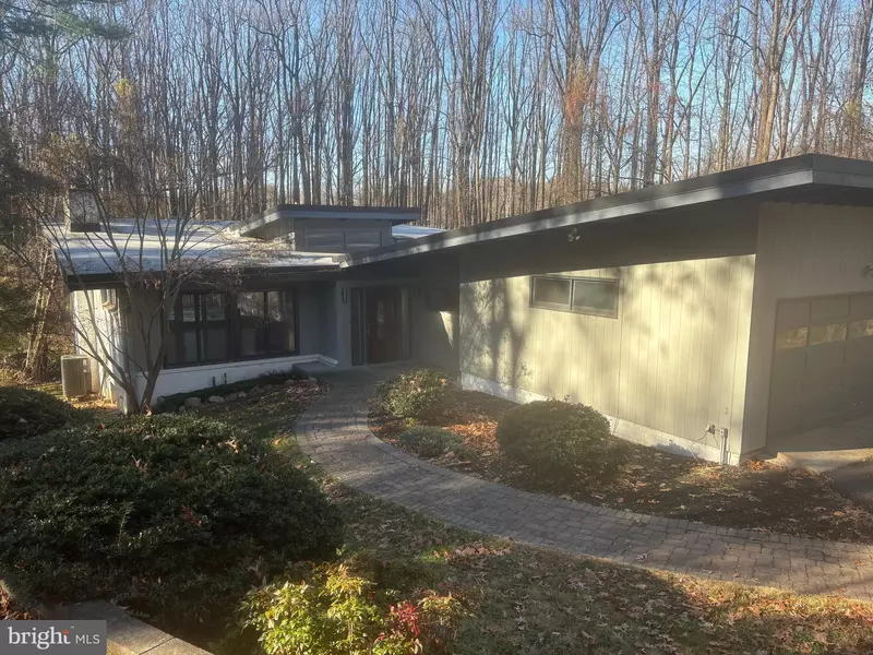 7425 DULANY DR, Mclean, VA 22101