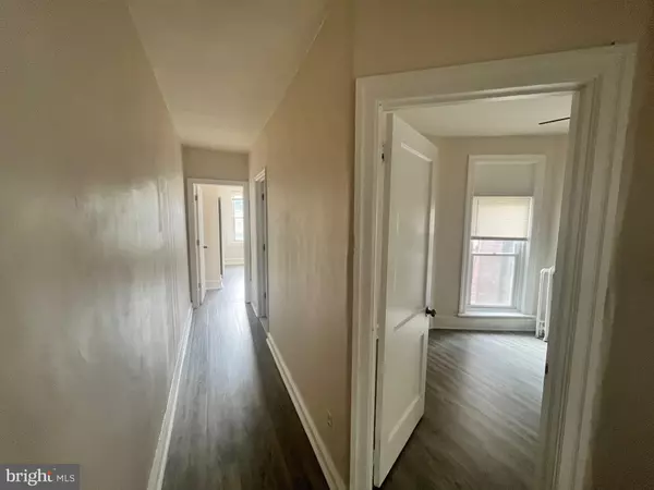 Philadelphia, PA 19120,426 W FISHER AVE