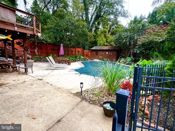 Linthicum Heights, MD 21090,443 W MAPLE RD