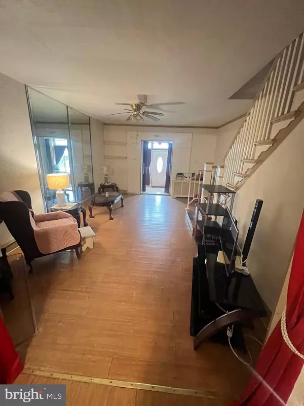 Philadelphia, PA 19143,5821 WARRINGTON AVE