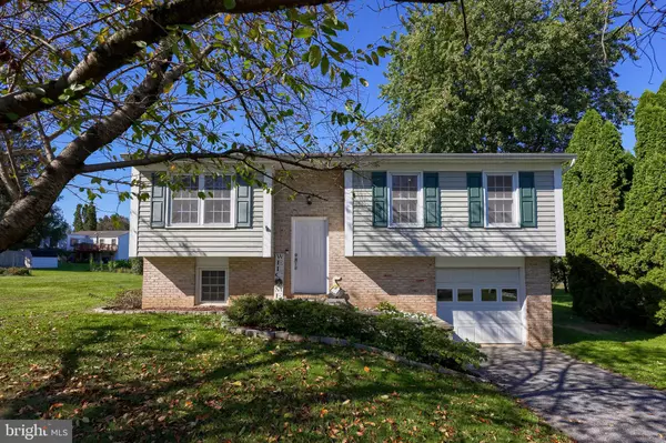 113 WINTER HILL RD, Lititz, PA 17543