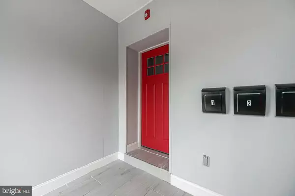 Philadelphia, PA 19143,1156 S 52ND ST