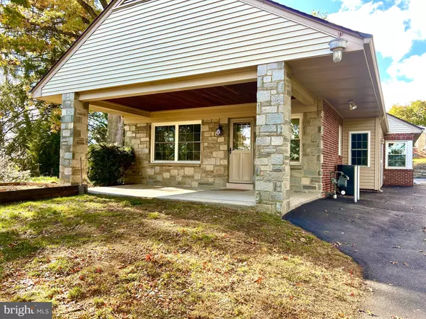 York, PA 17408,203 HILLSIDE TER