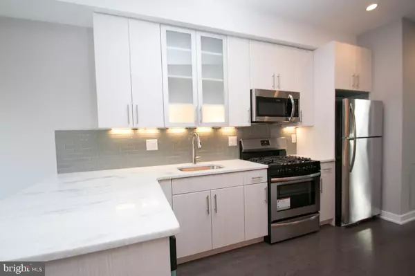 Philadelphia, PA 19130,755 N CAPITOL ST