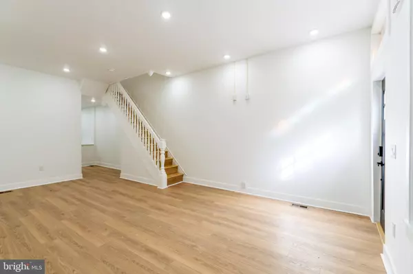 Philadelphia, PA 19121,1824 N BOUVIER ST