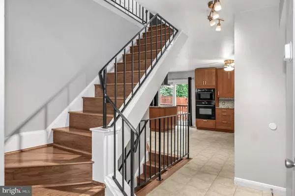 Springfield, VA 22153,8914 GRANDSTAFF CT