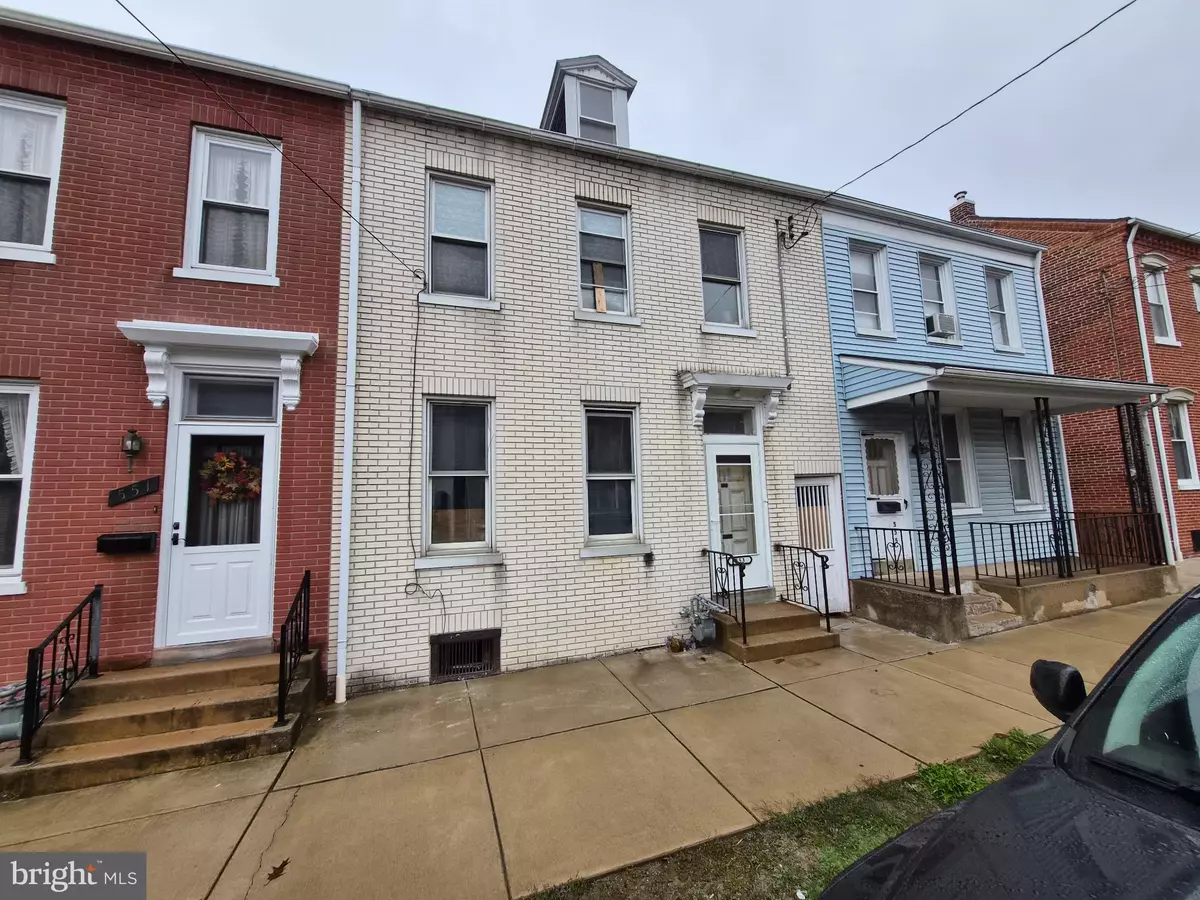 Columbia, PA 17512,553 WALNUT ST