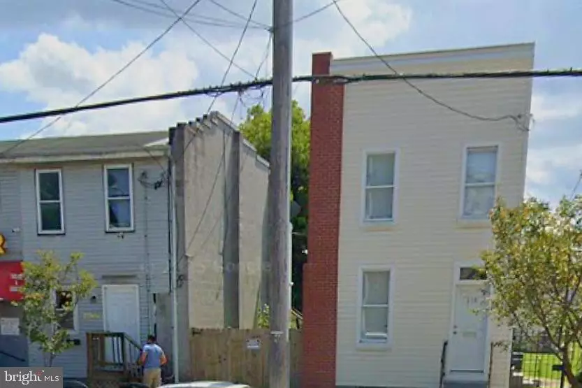 Baltimore, MD 21225,523 E PATAPSCO AVE