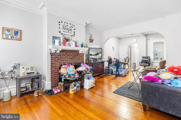 Philadelphia, PA 19119,314 W UPSAL ST