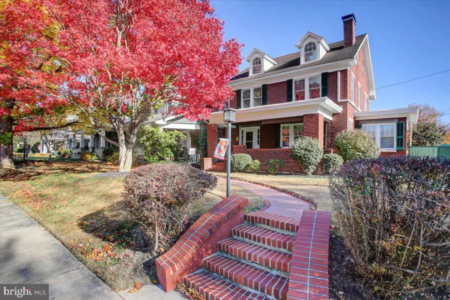 1302 OAK HILL AVE, Hagerstown, MD 21742