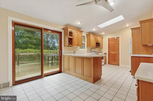 West Chester, PA 19380,1209 THISTLEWOOD LN