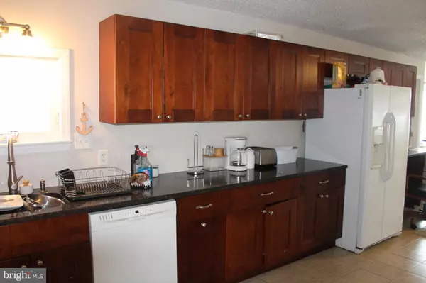 Tuckerton, NJ 08087,116 E DORY DR