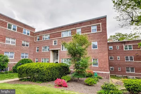 1303 N ODE ST #215, Arlington, VA 22209