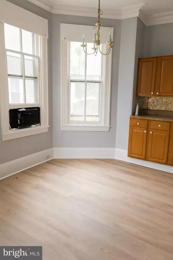 Mount Holly, NJ 08060,86 PINE STREET #1