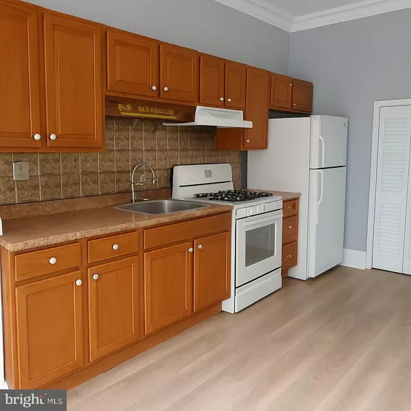 Mount Holly, NJ 08060,86 PINE STREET #1