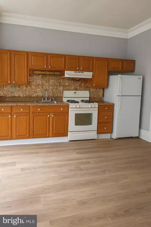 Mount Holly, NJ 08060,86 PINE STREET #1