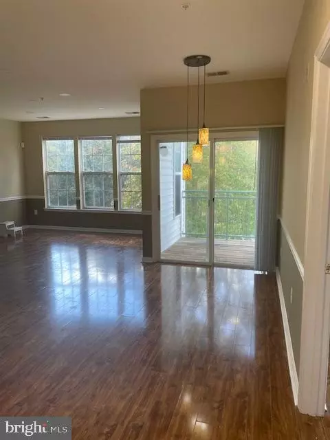 Bowie, MD 20716,15620 EVERGLADE LN #302