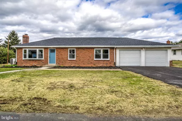 403 LARCHMONT RD, Hummelstown, PA 17036