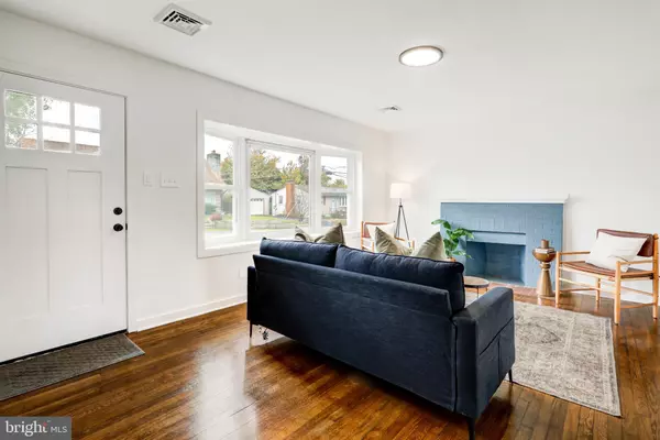 Hummelstown, PA 17036,403 LARCHMONT RD