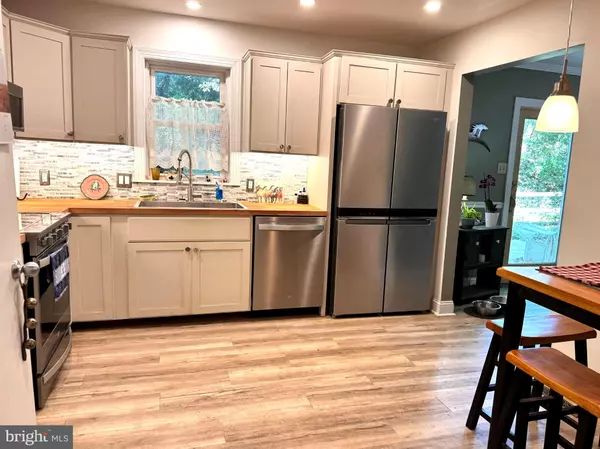 Coatesville, PA 19320,31 REASON LN