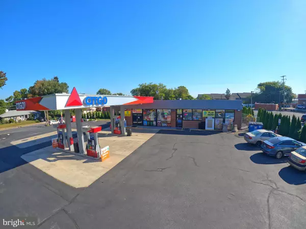 Allentown, PA 18104,741 N CEDAR CREST BLVD